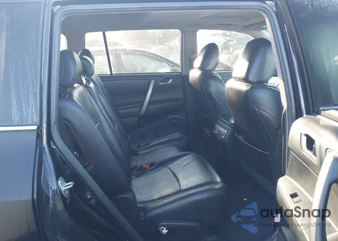 2012 Toyota Highlander Se V6 z USA, uszkodzony, nr VIN 5TDZK3EH5CS074887